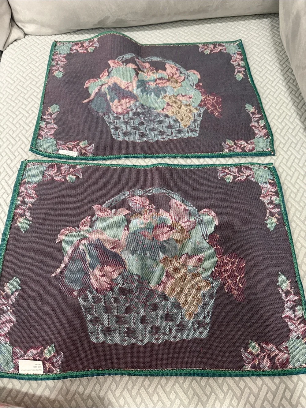 Vintage Tapestry Fruit Basket Embroidered Table Runner and 2 Placemats 70” Long